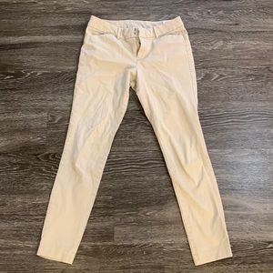Tan/Cream Colored Old Navy Pixie Pants size 4
